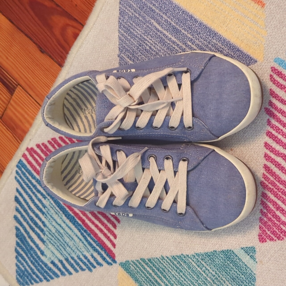 Taos sneakers